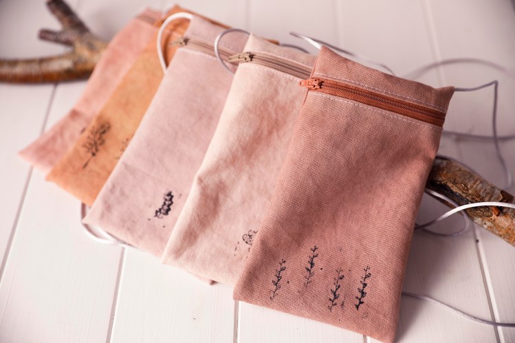 claudialeclercq-tintesnaturales-dusoleildanslenord-vegetaldyeing-solalnorte-naturaldyer-8